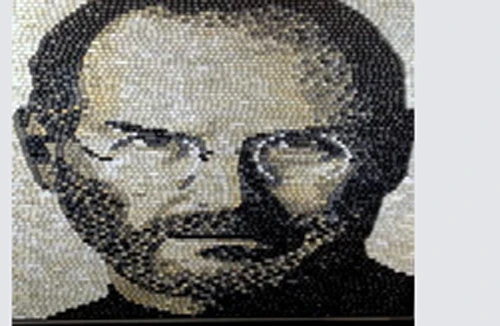 Chân dung làm từ nút bàn phím