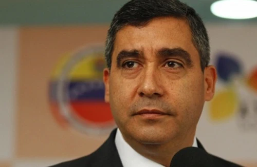 Bộ trưởng công khai số điện thoại để chống tham nhũng