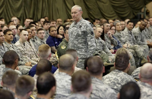 Làm trong sạch đội ngũ quân nhân