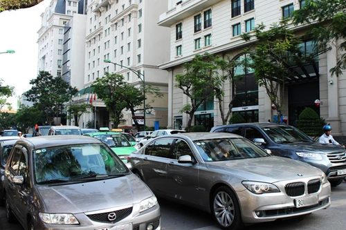 Xóa bỏ thuế nhập khẩu, giá ô tô có giảm?