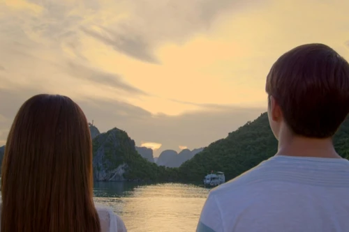 "Sốt" với hình ảnh cực kỳ lãng mạn của "Tuổi thanh xuân 2"
