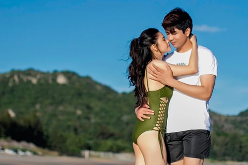 Tim – Trương Quỳnh Anh đưa nhau đi trốn