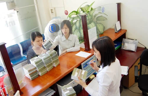 Cổ đông lớn cản trở tái cơ cấu ngân hàng 