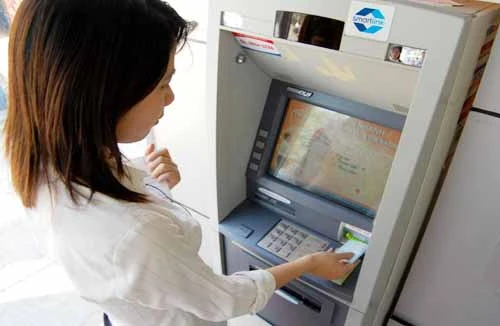 22 ngân hàng sẽ miễn phí giao dịch nội mạng