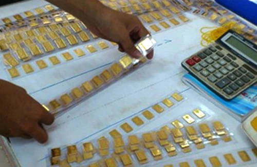 Ngừng huy động và cho vay bằng vàng giúp ổn định tài chính