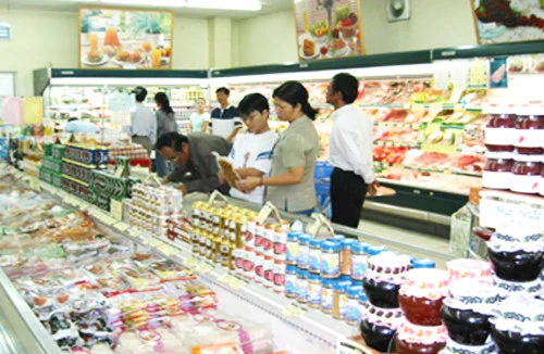 Giá nhiều mặt hàng có xu hướng giảm