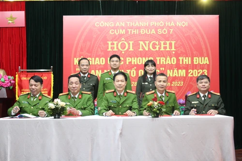 Cần xây dựng phong trào thi đua sôi nổi, lan tỏa đến từng cán bộ chiến sỹ