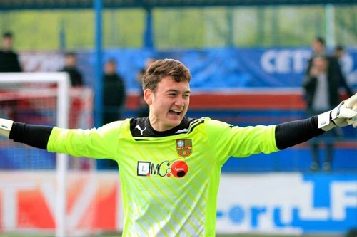 Thủ môn Việt kiều đề nghị được khoác áo U23 Việt Nam