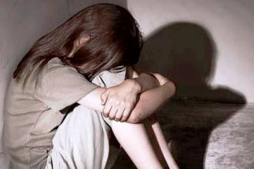 Điều tra thiếu niên xâm hại tình dục 2 bé gái