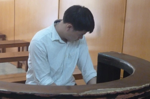 Vào quán hát Karaoke “chôm” 50 triệu đồng của chủ quán