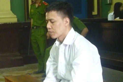 “Yêu râu xanh” dụ bé gái 3 tuổi vào phòng trọ chơi đàn rồi hãm hiếp