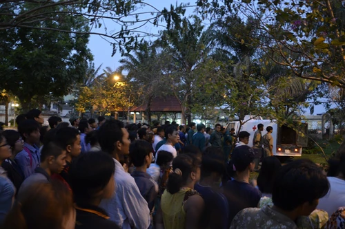 Tá hỏa phát hiện thi thể nữ giới trong công viên 