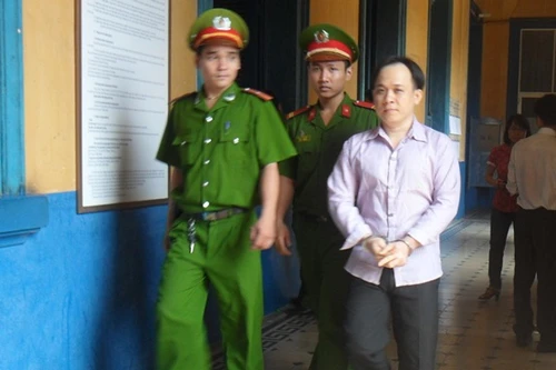 Thảm án từ mối tình tay ba, người chết, kẻ vào tù