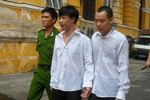 Gã làm công trói cả nhà chủ, cướp tài sản