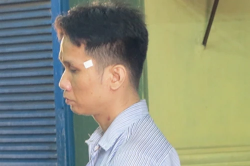 Đòi nợ thuê không được, tưới xăng đốt cháy con nợ 