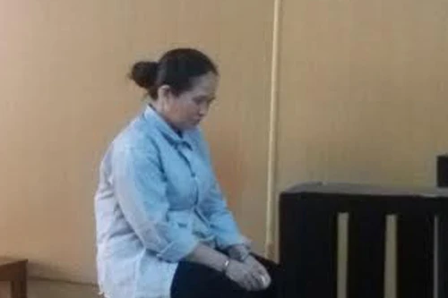 “Tú bà” mở tiệm tóc làm “động” chứa mại dâm