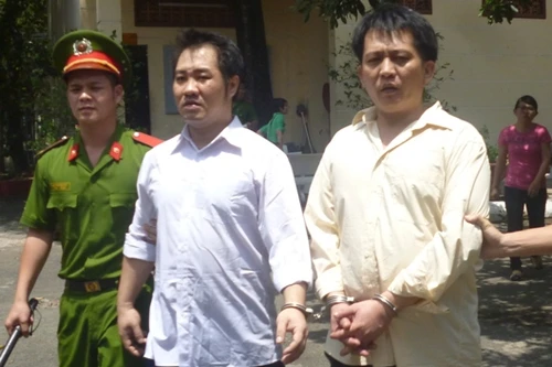 Tiếp viên nhí doạ phải trả 100 triệu đồng, vẫn bị nam thanh niên cưỡng bức 