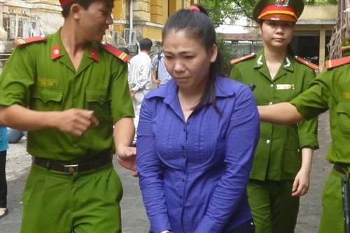 Cái giá phải trả của thiếu nữ đua đòi kiếm tiền bằng con đường buôn ma túy