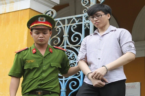 Đâm chết người yêu bằng hàng chục nhát dao oan nghiệt