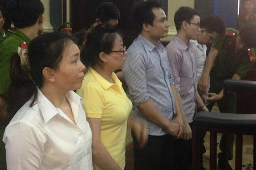 Mẹ bị tử hình, con tù tội vì mua bán gần 7kg ma túy 