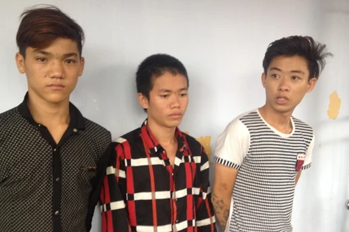 Quen qua facebook, thiếu nữ bị đánh, cướp xe máy