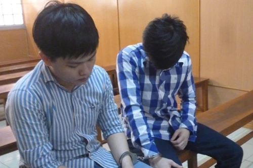 Giết người vì dám lạng lách và nẹt pô xe inh ỏi