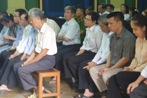 Đề nghị 2 án tù chung thân trong vụ lừa đảo chiếm đoạt 120 tỷ đồng