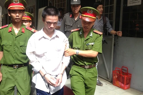 Kẻ “giả yêu” đoạt mạng cô gái bại liệt cướp tài sản