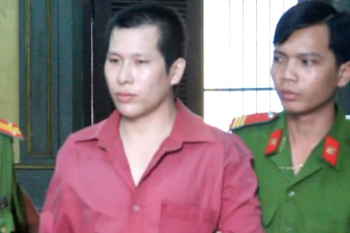 Dụ dỗ thiếu nữ trốn nhà “qua đêm” trong nhà nghỉ