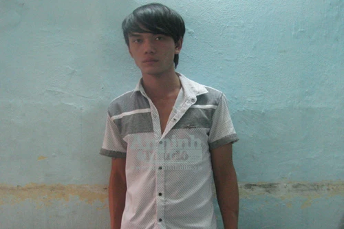 Sáng chở người yêu đi khám thai, chiều...đánh chết