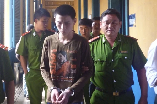 Kẻ vô cớ đâm chết một cán bộ xã bị y án tù chung thân