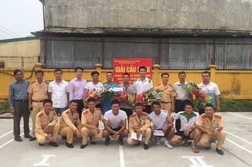 Khỏe để bảo vệ, giữ gìn trật tự ATGT Thủ đô