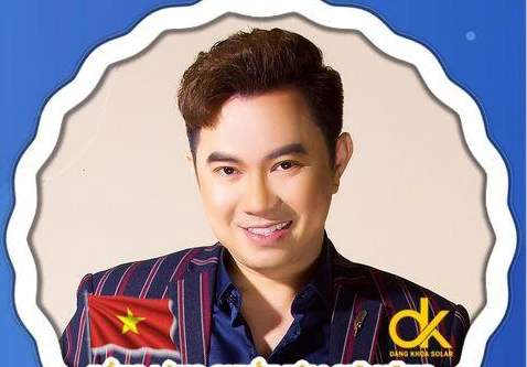 Ca sĩ Quốc Đại làm tình nguyện viên hỗ trợ công tác phòng chống dịch Covid-19