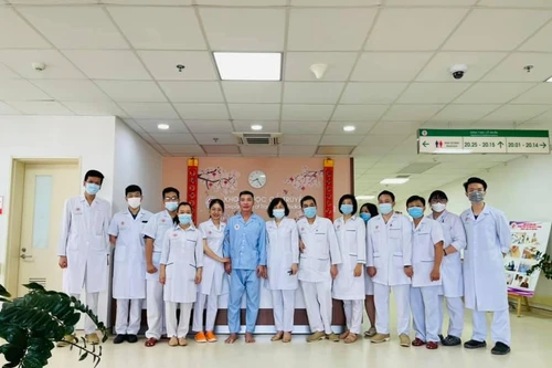 NSND Công Lý xuất viện, vợ đính chính thông tin không đúng