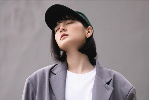 Hải Tú quay trở lại showbiz, để lộ điều bất thường trong mối quan hệ với Sơn Tùng