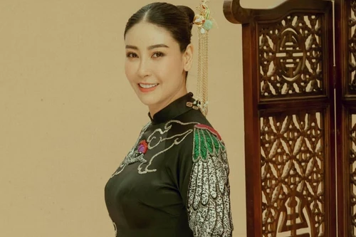 Phản ứng của Hà Kiều Anh khi bị chỉ trích ngộ nhận mình là "công chúa"