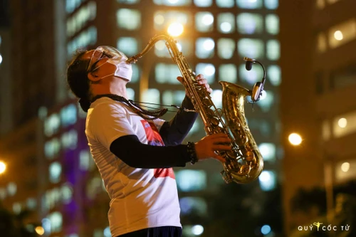 Buổi biểu diễn đặc biệt của nghệ sĩ saxophone Trần Mạnh Tuấn 