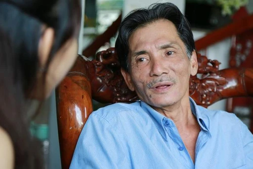 Thương Tín mắc Covid-19, trong túi không còn nổi 1000 đồng