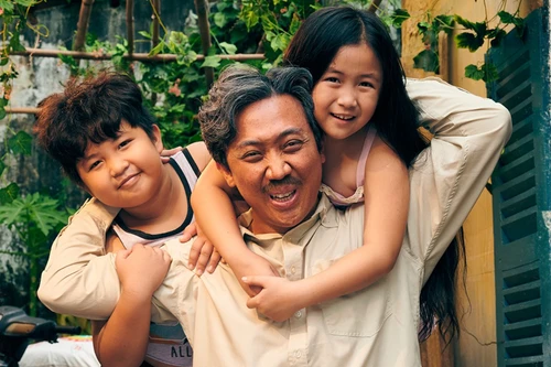 “Bố già” ấn định ngày ra rạp sau khi hoãn chiếu vì Covid-19