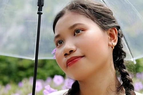 Phản ứng của thí sinh đăng ký thi Hoa hậu bị “chê bai” nhan sắc