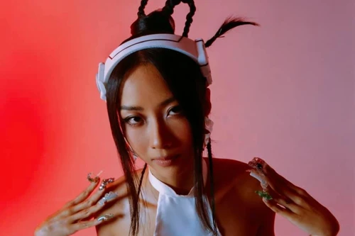 Hình ảnh của nữ Rapper Suboi xuất hiện tại quảng trường lớn nhất nước Mỹ