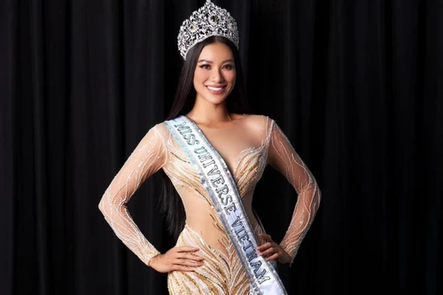 Á hậu Kim Duyên được "giải oan" tin đồn học hành bết bát