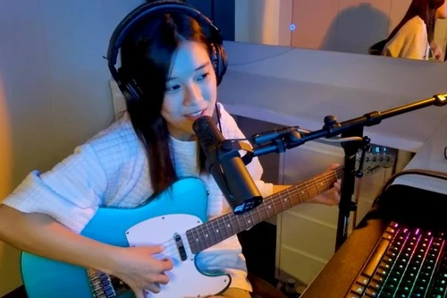 Ca sĩ Hoàng Yến Chibi ra mắt ca khúc tự sáng tác