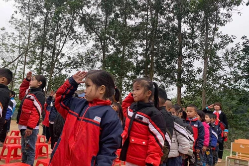 “Tổ quốc trong tim” ghi hình lễ chào cờ ở những nơi địa đầu Tổ Quốc