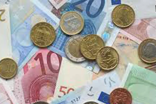 Italy thu giữ 550.000 euro tiền xu giả đúc tại Trung Quốc