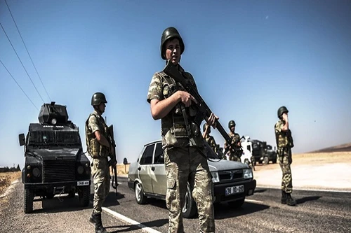 Lính Thổ Nhĩ Kỳ bị tố nổ súng bắn chết 8 người tị nạn Syria