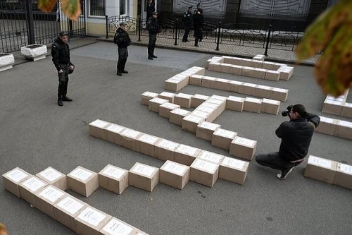 Anh đặt điều kiện cho Ukraine gia nhập NATO