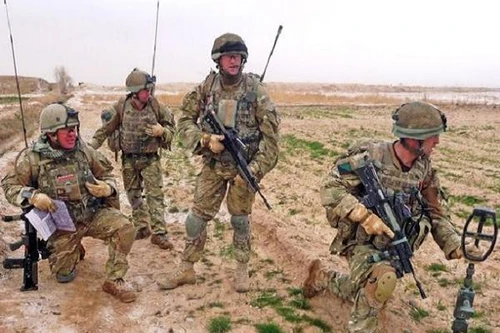 Anh điều hàng trăm binh lính tới huấn luyện quân đội Iraq