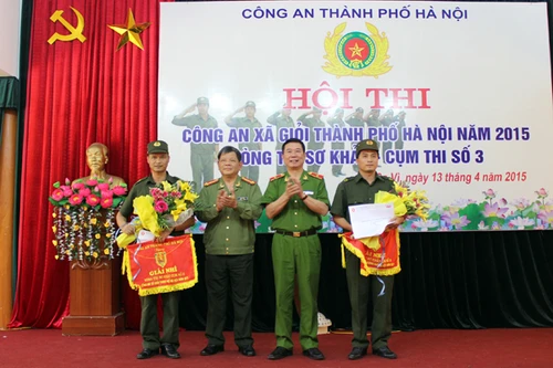 Lực lượng Công an xã tranh tài, thể hiện kiến thức, kỹ năng xử lý tình huống