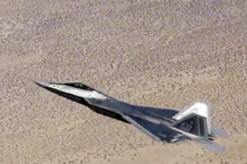 Công nghệ không quân (7): Vũ khí lazer và máy bay tự hàn gắn vết thương